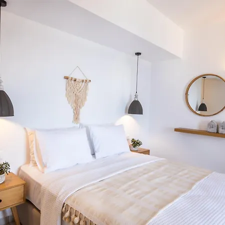 Yploui Suites Karpathos Town  Exterior photo